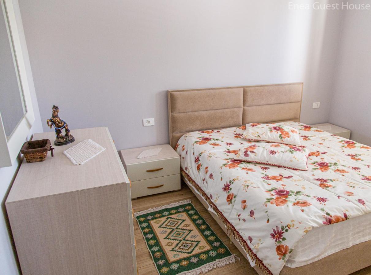Enea'S Guest House Wlora Zewnętrze zdjęcie